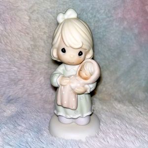 Precious Moments 1996 All Things Grow With Love. Enesco Vintage 90’s porcelain